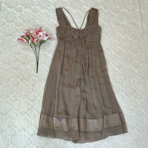 Vera Wang 100% Silk - Rare Taupe Gathered Bow Dress
